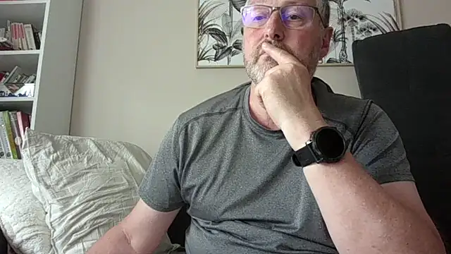doudou310 – Naživo XXX chat