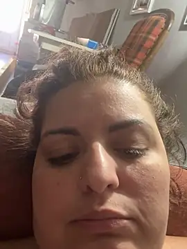צ'אט XXX בשידור חי של Velvetshadow_48