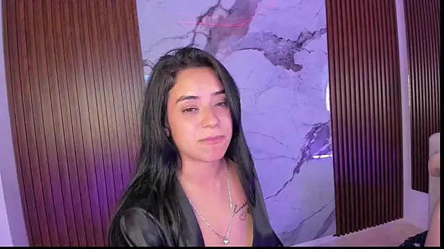 צ'אט XXX בשידור חי של GabyHott_