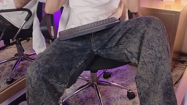 Austin_Reeds_ Chat XXX live