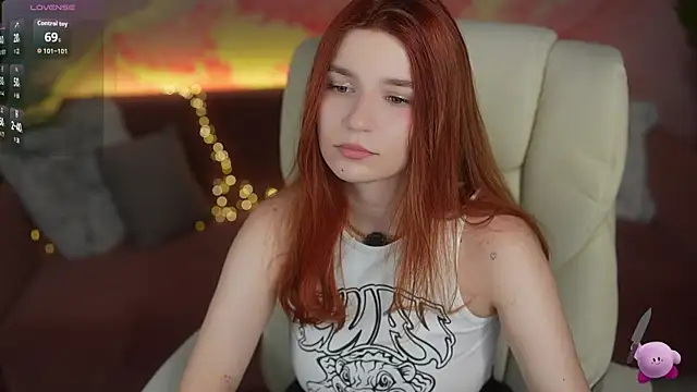 RedShinee live XXX chat