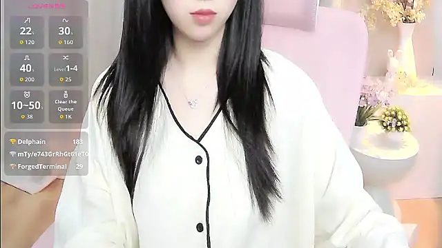 shynana Chat XXX in diretta