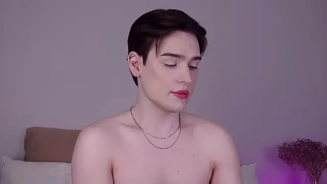 Chat +18 de RobbyCharming ao vivo