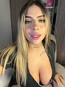 MiaWhitePink_'s Live XXX Chat