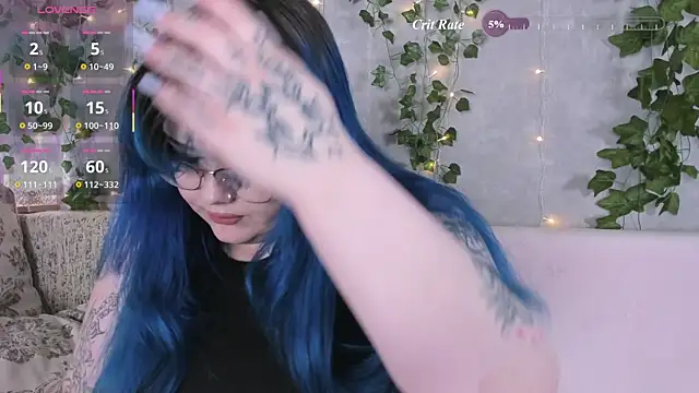 Chat +18 de _CandyM1lky_ ao vivo