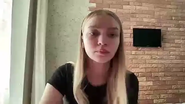Leifuture XXX чат на живо