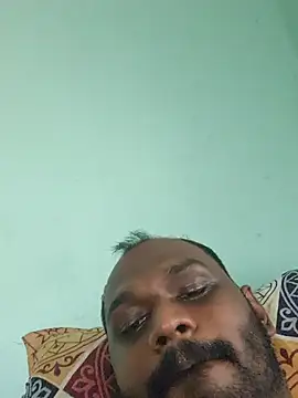 Tirunelvelipaiyan Chat XXX in diretta
