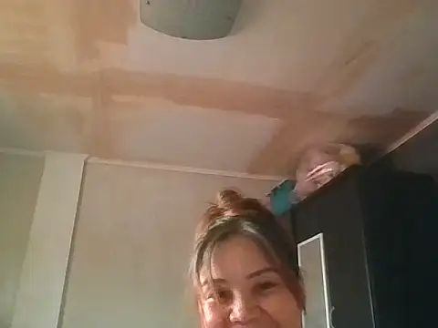 fixylady Adlı Modelin Canlı XXX Sohbeti