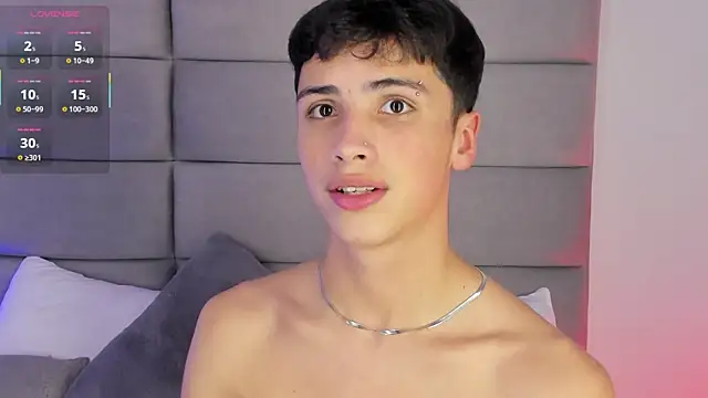 Chat XXX ao vivo de JoshClaarktt