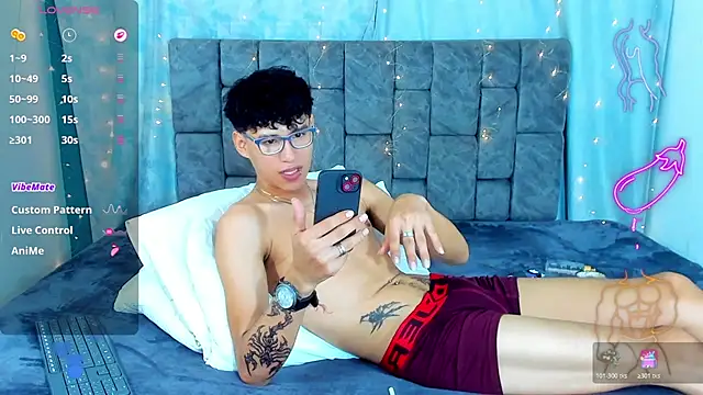 NicolasTorrez 라이브 XXX 채팅