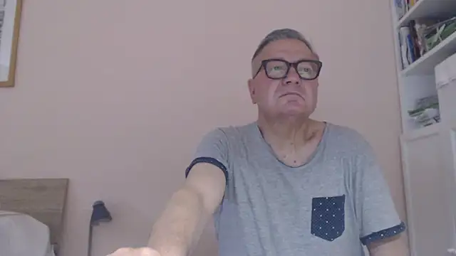 YOU6me Chat XXX live
