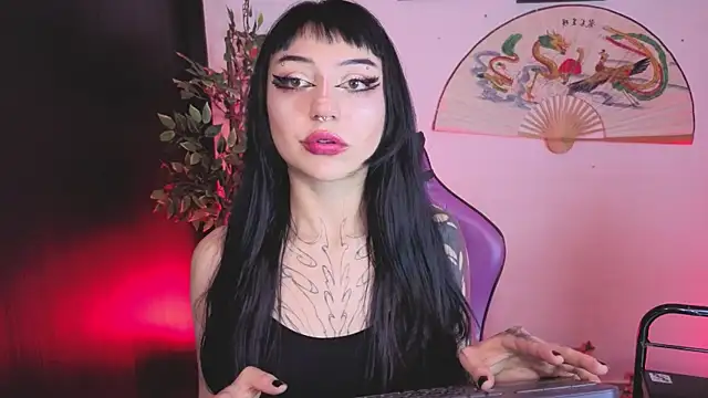 catipetite's Live XXX Chat