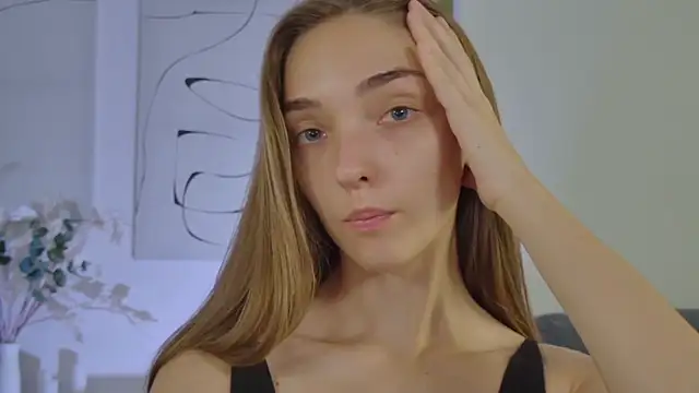 MilaVoss' Live XXX Chat