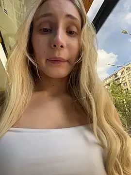 הופעת וובקאם של Pink_Kiss