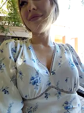 caressyourself live XXX chat