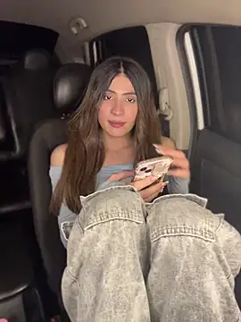 צ'אט XXX בשידור חי של Lottus_fire