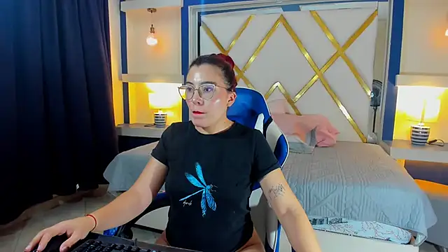 allison_mc's Live XXX Chat
