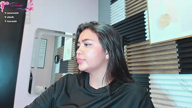 دردشة KimDevinne الجنسية المباشرة