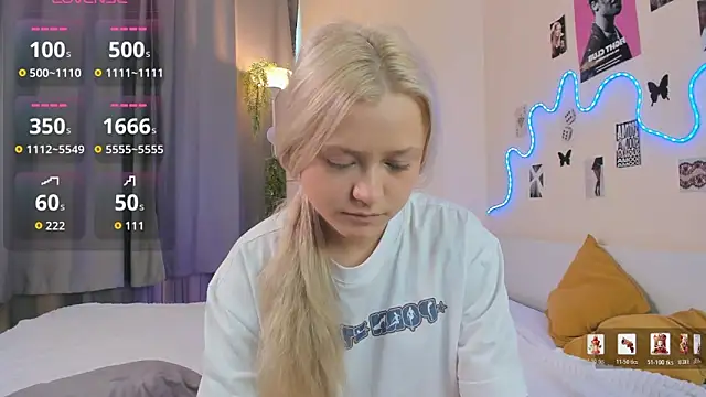 MidnightPoise live XXX chat