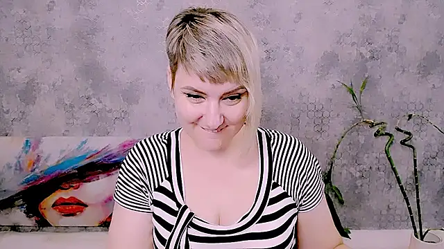 Chat XXX en directo de Djullia