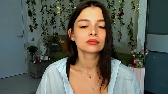 ContinentOfTranquility Live XXX-Chat