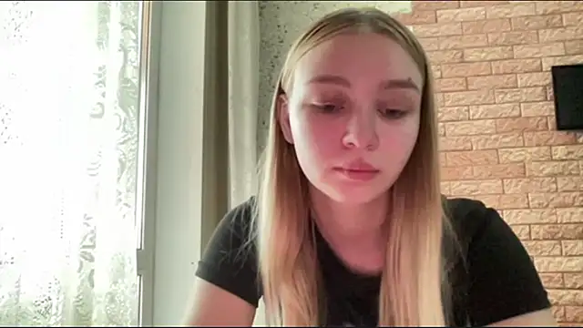Leifuture's Live XXX Chat