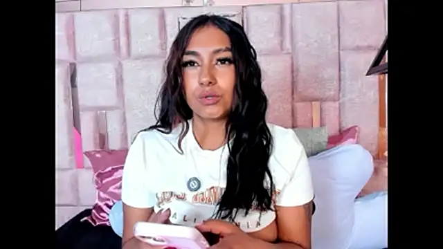 tinna_noa Live XXX-Chat