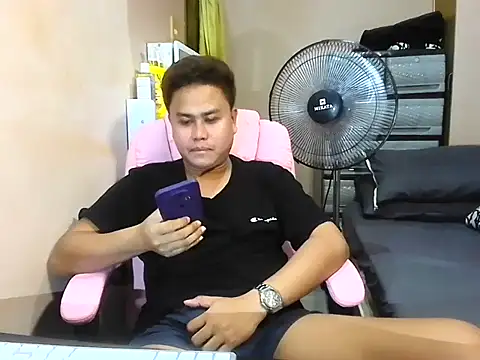 Chat XXX ao vivo de MHART-12