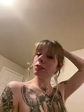 BiancaValentina Adlı Modelin Canlı XXX Sohbeti