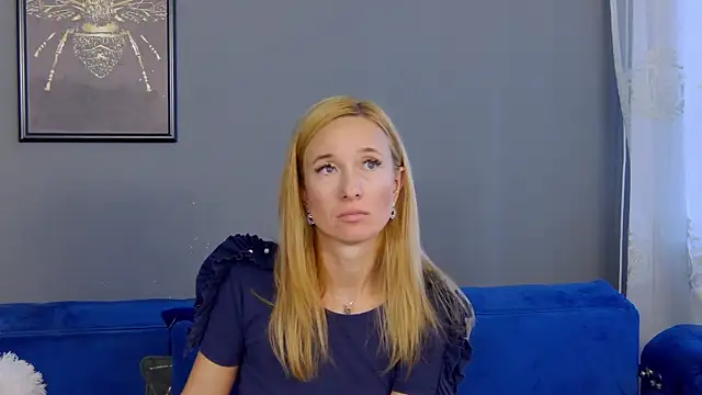 AnneHove's Live XXX Chat