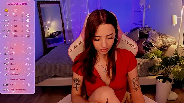 CharliGrace_: απευθείας συνομιλία ΧΧΧ