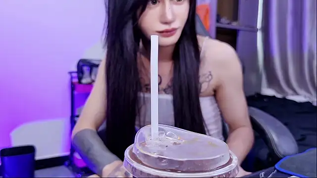 Rainbow-sweet's Live XXX Chat