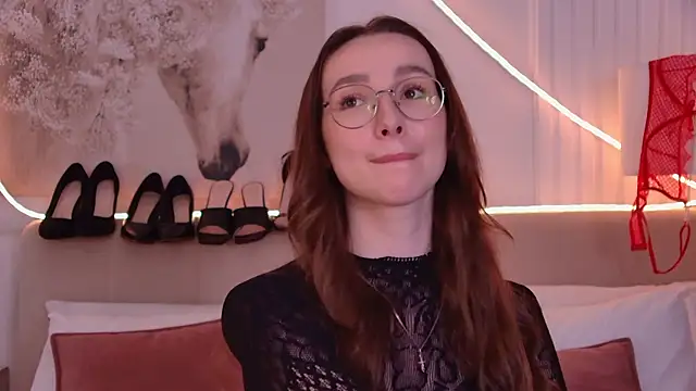 Emily_Simon Chat XXX in diretta