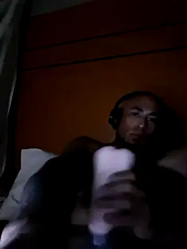 Mac15151's Live XXX Chat