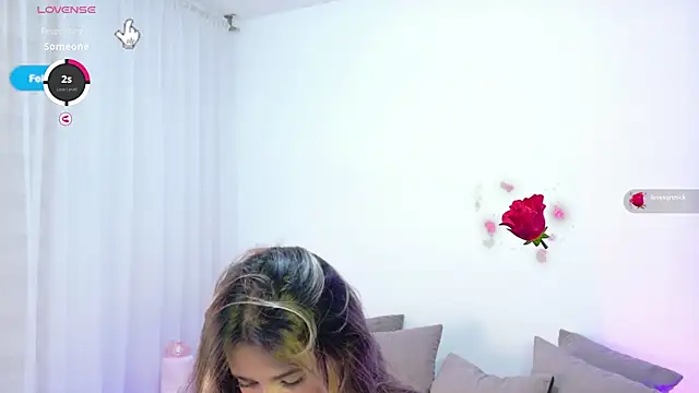 KylieVennet Chat XXX live