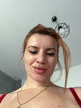 MayaMR Adlı Modelin Canlı XXX Sohbeti