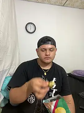 Show modela boy_jasson na web-kameri