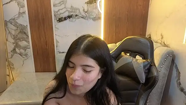 alesia_v_v Live XXX-Chat