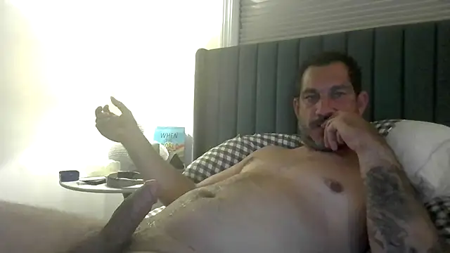ckraiders84 élő XXX-chatje