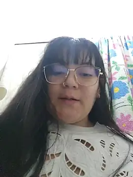 Louise_0105: онлайн-секс-чат