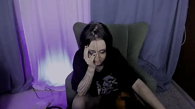 Medusa__Gorgona Adlı Modelin Canlı XXX Sohbeti