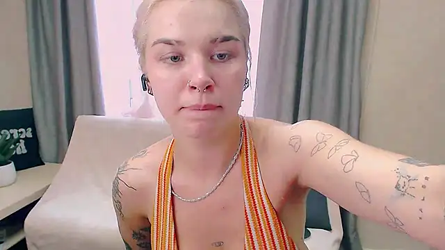 Chat XXX en directo de Hot_Blonda
