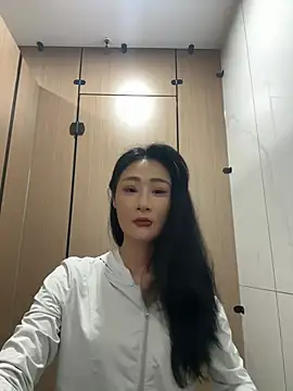 دردشة so-linger الجنسية المباشرة