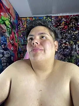 Hailey_Curvy Chat XXX in diretta