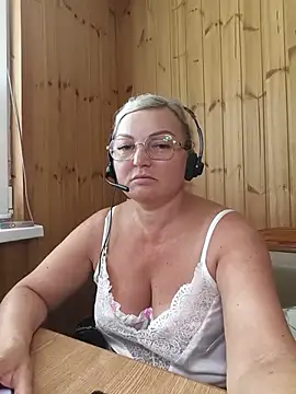 White-Chocolatte's Live XXX Chat
