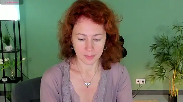 LeticiaRomano's Live XXX Chat