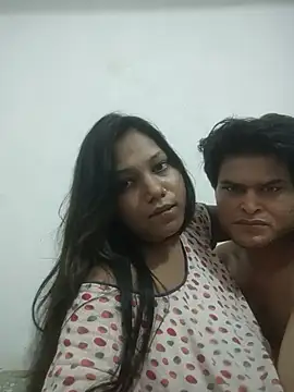 Couples_here's Webcam Show