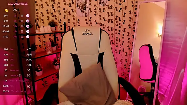 LinaBlossom_ – Live XXX-chat