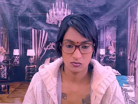 แชท XXX สดของ IndianRebel4u2Luv