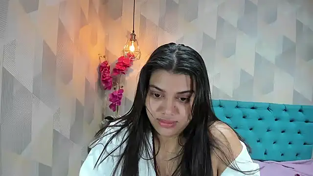 LindaBreeS XXX чат на живо